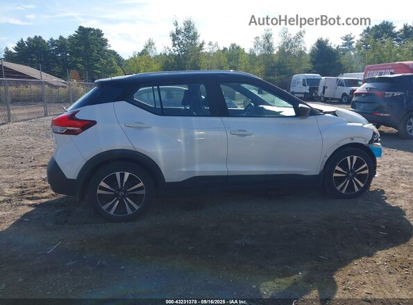 3N1CP5CU5JL527656 2018 NISSAN KICKS Белый Панорамный вид салона 360°