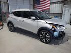 2018 Nissan Kicks S Silver vin: 3N1CP5CU9JL526817