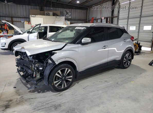 3N1CP5CU9JL526817 2018 NISSAN KICKS Silver Front left
