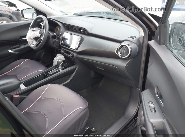 3N1CP5CV6ML500463 2021 NISSAN KICKS Black Front interior view