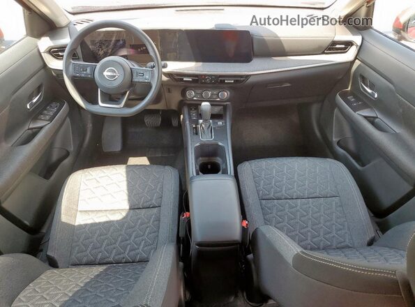 3N8AP6CA7SL319381 2025 NISSAN KICKS Темно-бордовый Вид панели приборов