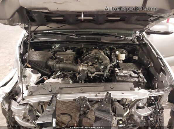 3TMCZ5AN8MM440562 2021 TOYOTA TACOMA Silver Widok z tyłu