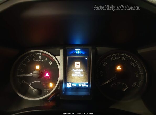3TMCZ5AN8MM440562 2021 TOYOTA TACOMA Silver Widok tylnych siedzeń