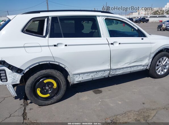 3VV1B7AX2JM020785 2018 VOLKSWAGEN TIGUAN White Вид спереду