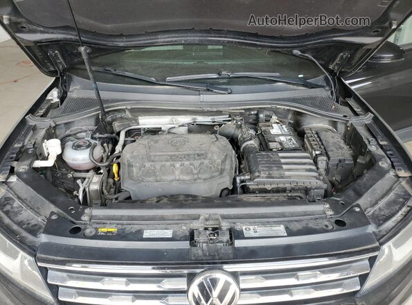 3VV1B7AX6JM023799 2018 VOLKSWAGEN TIGUAN Черный Вид подкапотного пространства