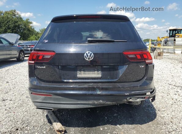3VV1B7AX9JM015504 2018 VOLKSWAGEN TIGUAN Black Вид ззаду
