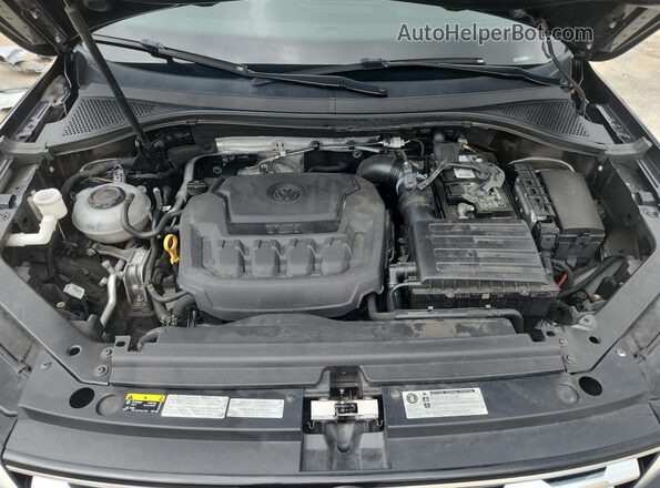 3VV2B7AX3JM091384 2018 VOLKSWAGEN TIGUAN Черный Вид задней части салона