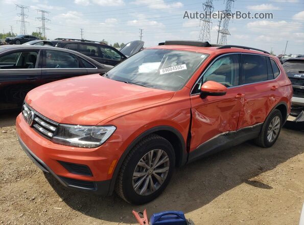 3VV2B7AX7JM070053 2018 VOLKSWAGEN TIGUAN Orange Առջևի ձախ երեք քառորդ տեսարան