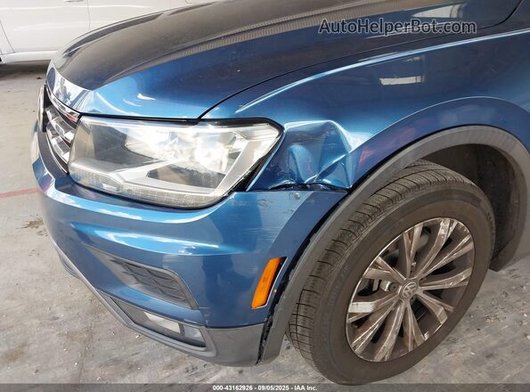 3VV3B7AX3JM033473 2018 VOLKSWAGEN TIGUAN Blue Widok z przodu