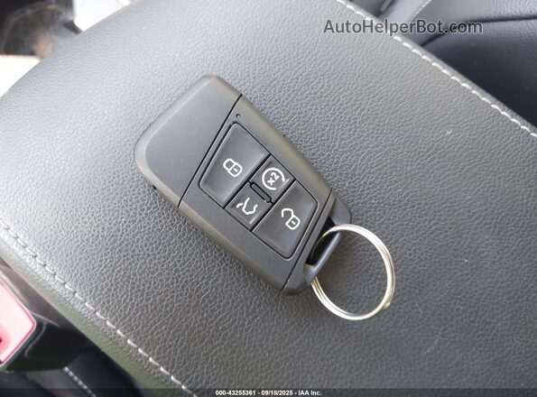 3VV8B7AX3RM044278 2024 VOLKSWAGEN TIGUAN Silver Dashboard view