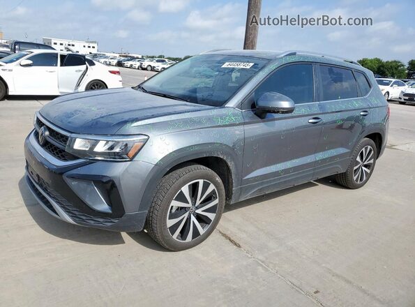 3VVSX7B24RM070320 2024 VOLKSWAGEN TAOS Gray წინა მარცხენა ხედი სამი მეოთხედიდან