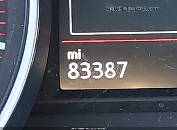 3VW447AUXJM252575 2018 VOLKSWAGEN GTI Gray 