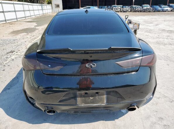 JN1CV7EK2JM200120 2018 INFINITI Q60 Black Вид салону спереду