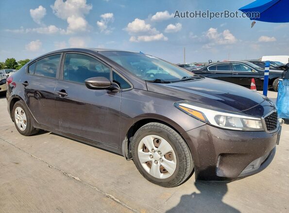 3KPFK4A76JE165163 2018 KIA FORTE Brown Vista frontal