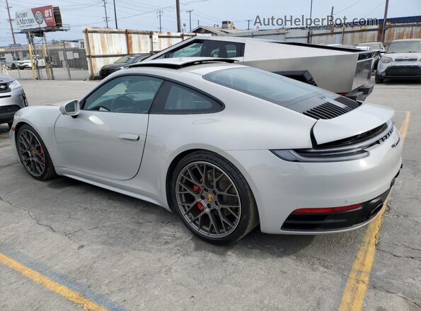 WP0AB2A93NS220803 2022 PORSCHE 911 Серебряный Задняя правая четверть