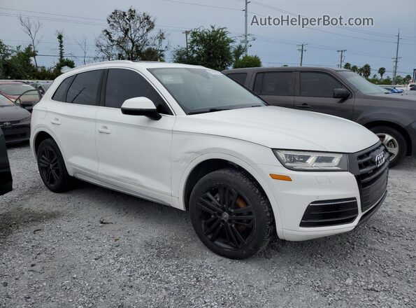 WA1BNAFY3J2203025 2018 AUDI Q5 White Вид спереду