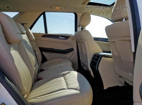 4JGDA5HB2JB150985 2018 MERCEDES-BENZ GLE White Սալոնի հետևի տեսք