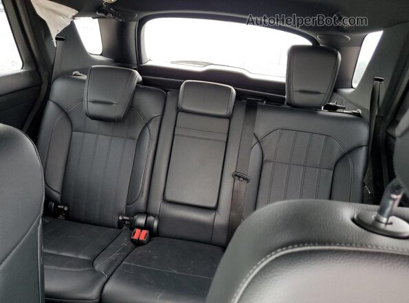 4JGDA5HB5JB070208 2018 MERCEDES-BENZ GLE White Widok tylnych siedzeń