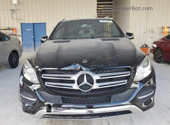 4JGDA5JB1JB188413 2018 MERCEDES-BENZ GLE Black Widok z przodu