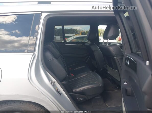 4JGDF6EE2JB177917 2018 MERCEDES-BENZ GLS 450 Silver Widok naklejki z numerem VIN