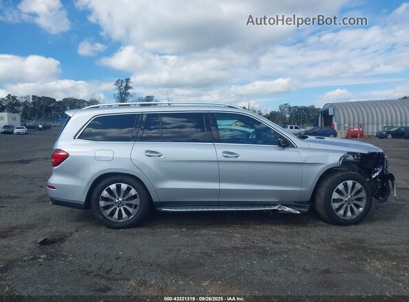 4JGDF6EE2JB177917 2018 MERCEDES-BENZ GLS 450 Silver Widok wnętrza z tyłu