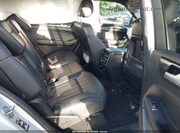 4JGDF6EE9KB219341 2019 MERCEDES-BENZ GLS 450 Silver VIN sticker view