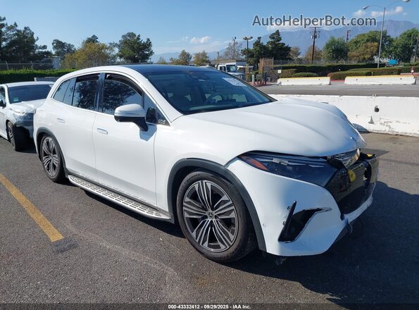 4JGDM2DB3PA005982 2023 MERCEDES-BENZ EQS 450+ SUV White Przód prawy