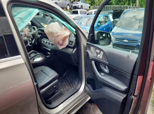 4JGFB4KB3MA542747 2021 MERCEDES-BENZ GLE Gray Вид салону спереду