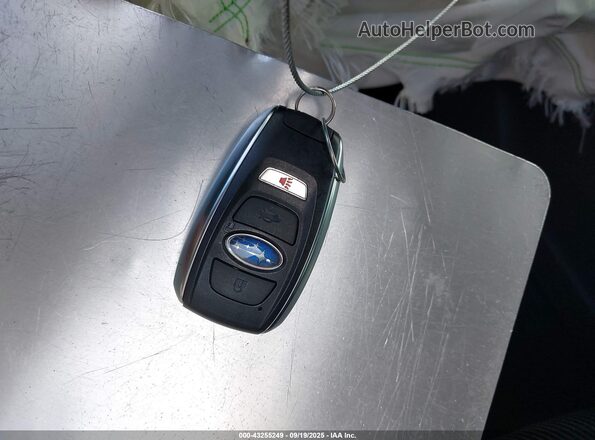 4S3BWAD62S3025186 2025 SUBARU LEGACY Черный Вид панели приборов