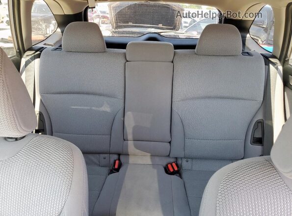 4S4BSAHC3J3210675 2018 SUBARU OUTBACK Blue Հետևի նստատեղերի տեսք