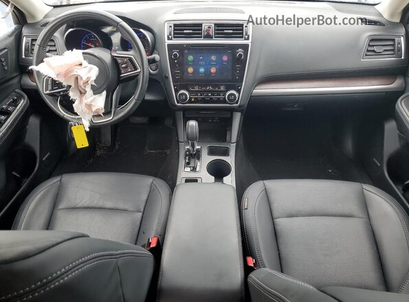 4S4BSAJC8K3282953 2019 SUBARU OUTBACK Silver Widok deski rozdzielczej