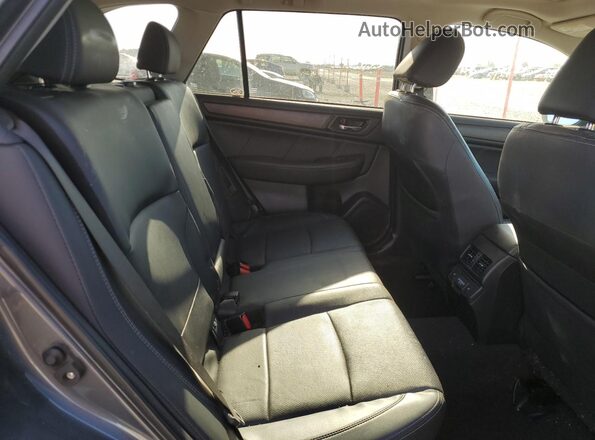 4S4BSAKC7J3356960 2018 SUBARU OUTBACK Gray Rear interior view