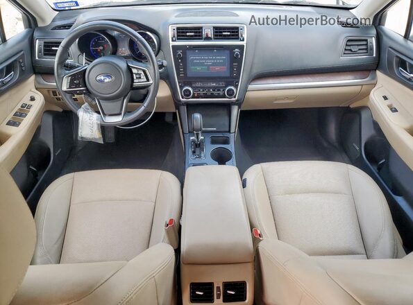 4S4BSANC7J3315210 2018 SUBARU OUTBACK Green Widok deski rozdzielczej