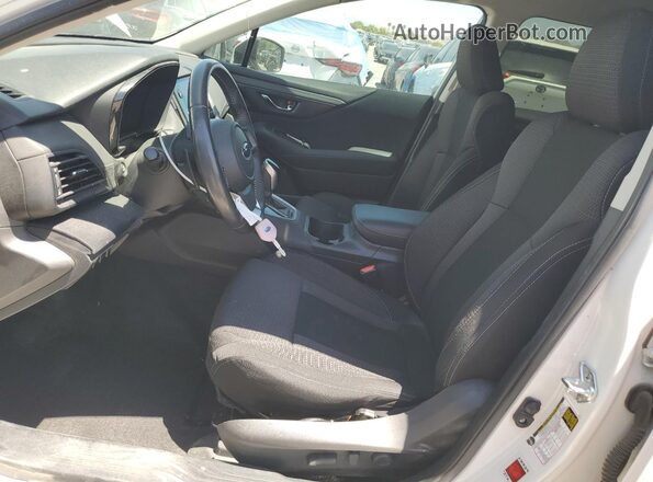 4S4BTACC3M3207347 2021 SUBARU OUTBACK White Vista interior delantera