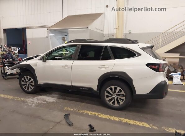 4S4BTAFC6R3213422 2024 SUBARU OUTBACK Белый 