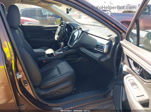 4S4BTANC4M3201781 2021 SUBARU OUTBACK Коричневый Вид салона спереди