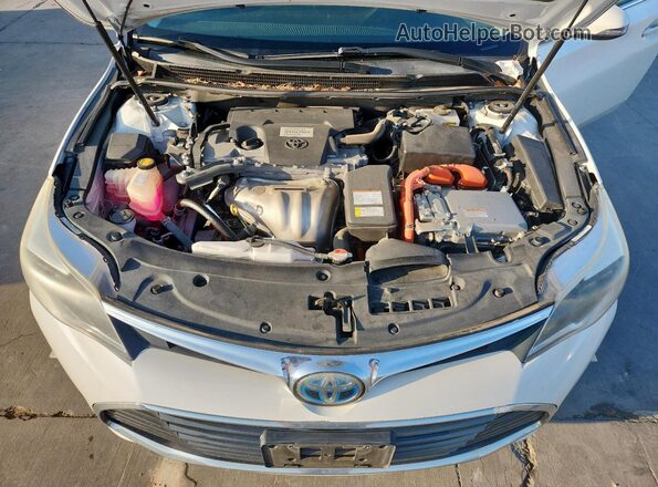 4T1BD1EB3GU048555 2016 TOYOTA AVALON White Widok wnętrza z tyłu