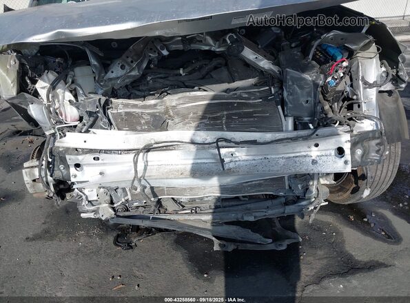 4T3T6RFV6NU069197 2022 TOYOTA RAV4 HYBRID Silver Հետևի տեսք