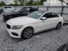 2018 Mercedes-benz C 300 White vin: 55SWF4JB5JU235902