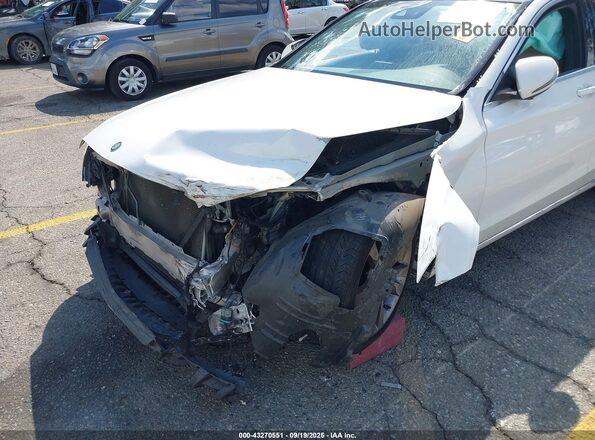 55SWF4JB8GU158516 2016 MERCEDES-BENZ C-CLASS White Widok z przodu