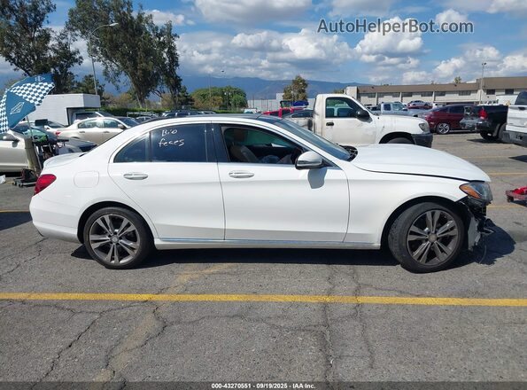 55SWF4JB8GU158516 2016 MERCEDES-BENZ C-CLASS White Widok zestawu wskaźników