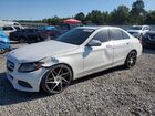 2018 Mercedes-benz C 300 White vin: 55SWF4JB8JU237868