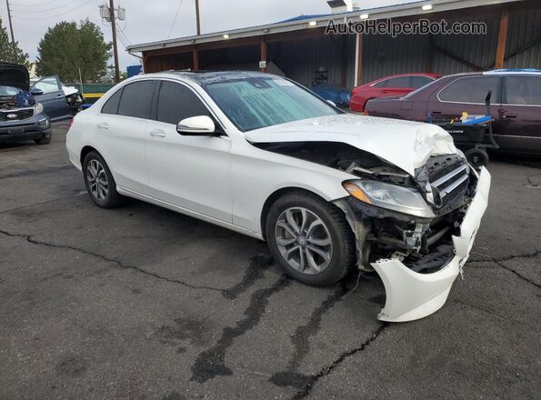 55SWF4KB7HU192320 2017 MERCEDES-BENZ C White Przód prawy
