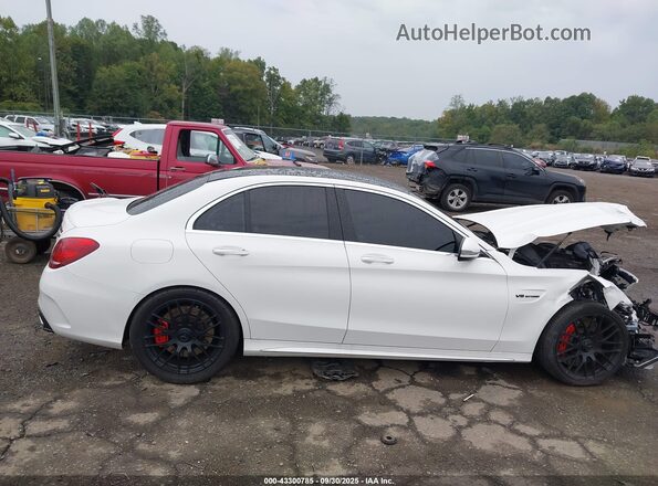 55SWF8HB8HU179607 2017 MERCEDES-BENZ AMG C 63 White Widok wnętrza 360 stopni