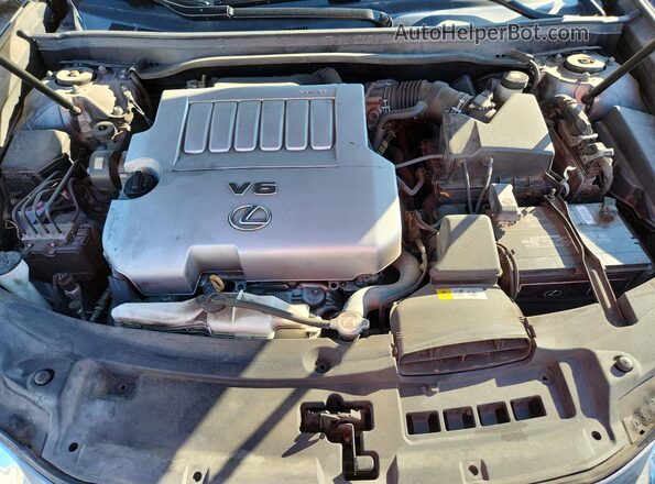 58ABK1GG2HU070703 2017 LEXUS ES Silver Вид задньої частини салону