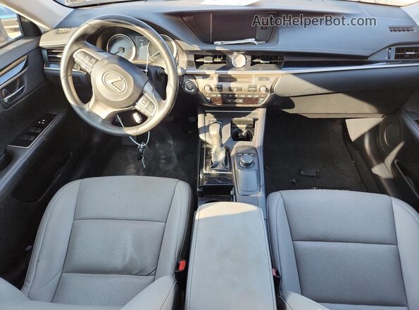 58ABK1GG2HU070703 2017 LEXUS ES Silver Вид панелі приладів