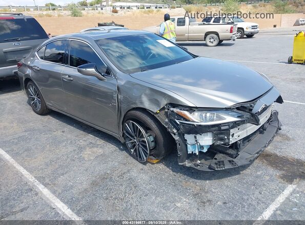58ACA1C11MU003500 2021 LEXUS ES 300H Silver Передня права чверть