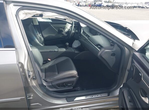 58AD21B16LU007981 2020 LEXUS ES 300H Серебряный Вид салона спереди