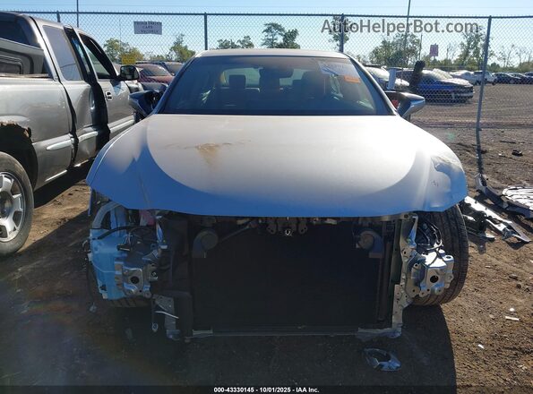 58ADA1C15PU028554 2023 LEXUS ES 300H Silver Widok wnętrza z tyłu