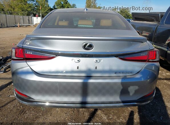 58ADA1C15PU028554 2023 LEXUS ES 300H Silver 